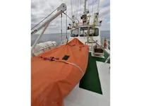 Kapal kru untuk dijual