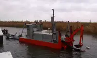 Kapal keruk untuk dijual