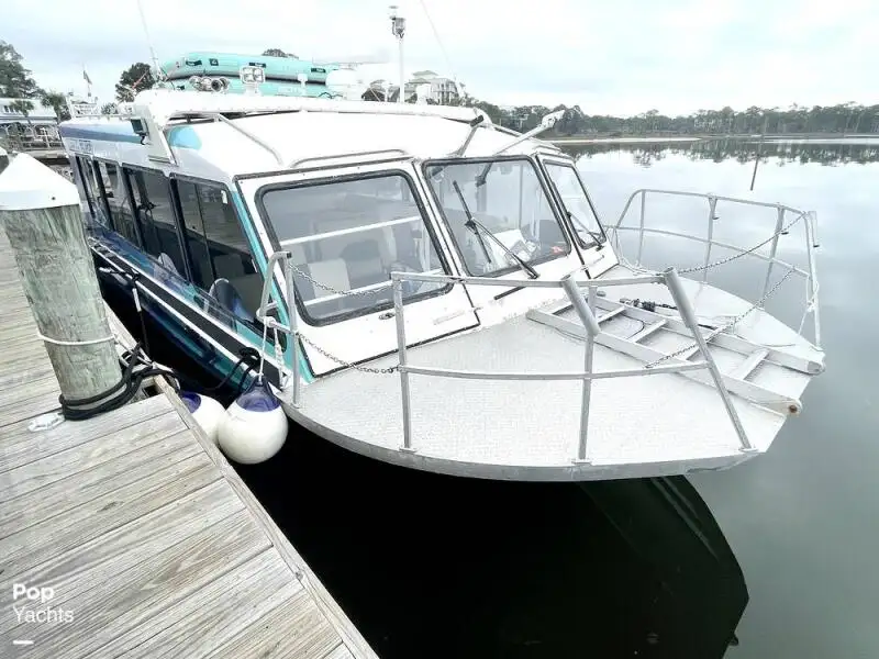 Kapal pesiar untuk dijual