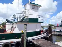 Kapal tunda untuk dijual