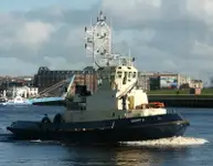 Kapal penarik dijual