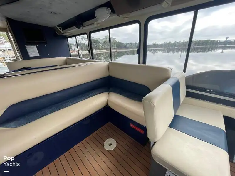 Kapal pesiar untuk dijual