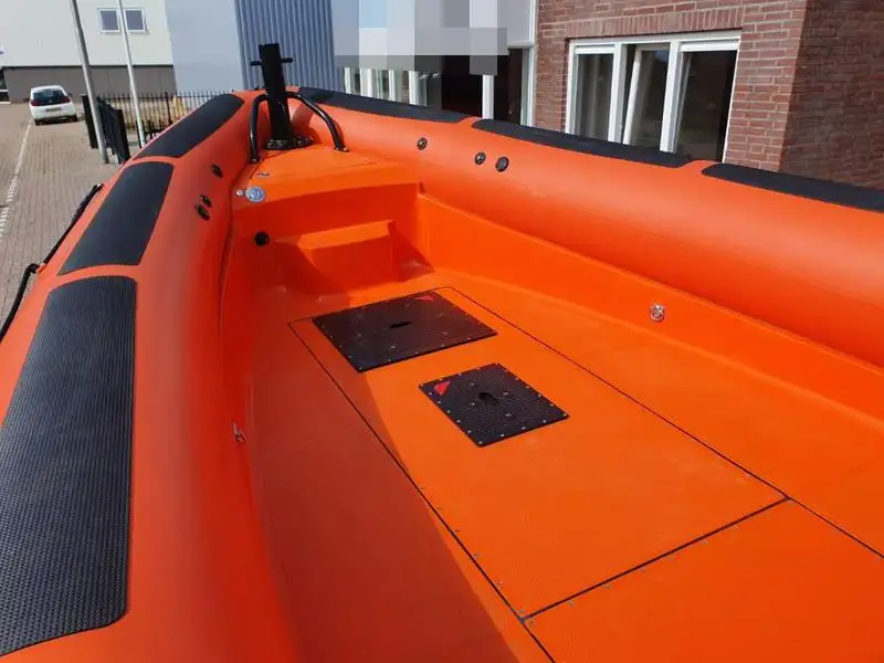 Perahu karet kaku untuk dijual