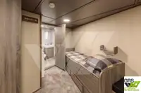 Kapal penelitian untuk dijual