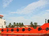 Kapal pendarat, tank untuk dijual