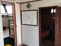 Kapal pendarat, tank untuk dijual