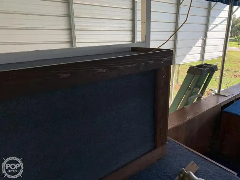 Kapal pesiar untuk dijual