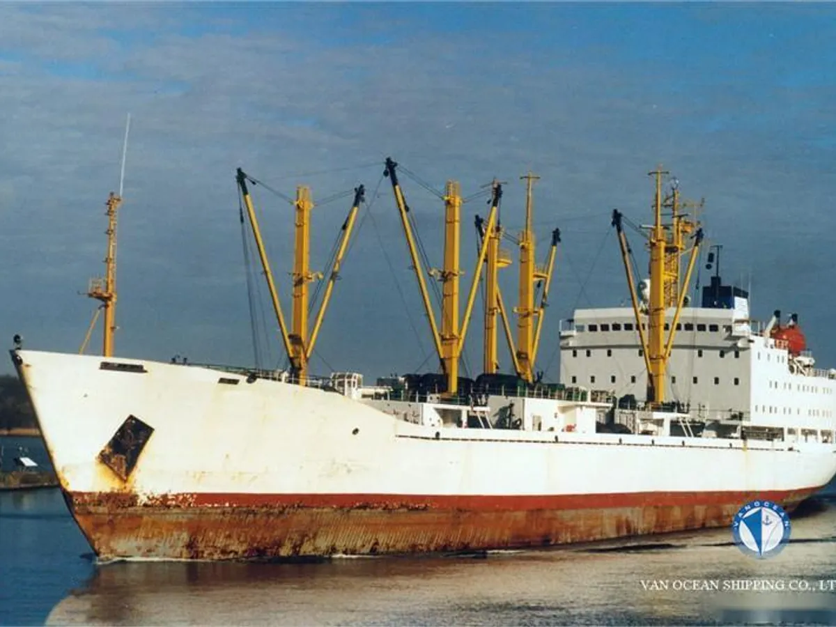 Kapal pendingin untuk dijual