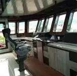 Kapal pendarat, tank untuk dijual