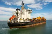 Kapal keruk dijual