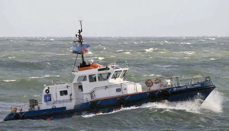 Kapal kru untuk dijual
