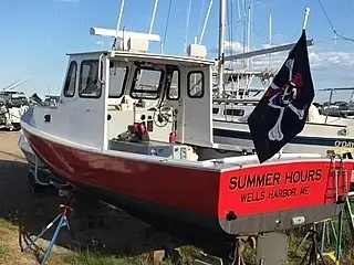 Kapal pengolahan ikan untuk dijual