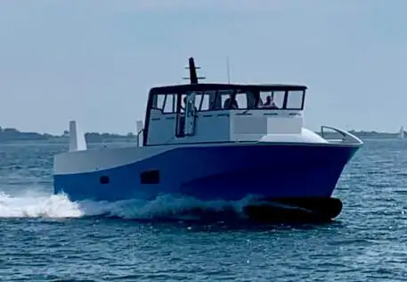 Kapal kru untuk dijual
