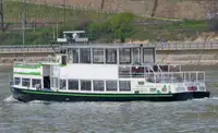 Kapal pesiar untuk dijual