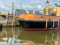 Kapal pandu untuk dijual