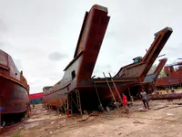 Kapal pendarat, tank untuk dijual