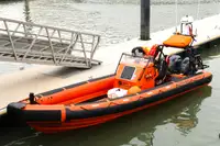 Kapal kontainer dijual