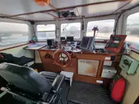 Kapal pesiar untuk dijual