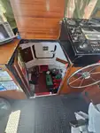 Kapal kru untuk dijual