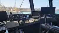 Kapal kontainer untuk dijual