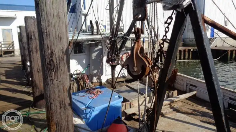 Kapal pukat untuk dijual