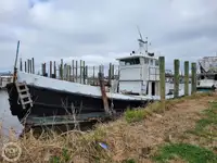 Kapal suplai untuk dijual
