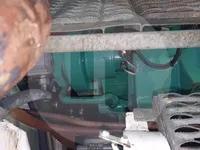 Kapal pengangkut ikan hidup untuk dijual