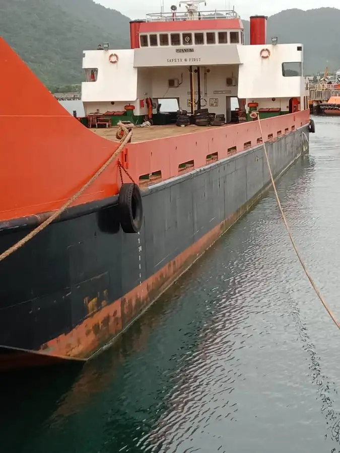 Kapal pendarat, tank untuk dijual