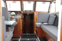 Kapal patroli untuk dijual