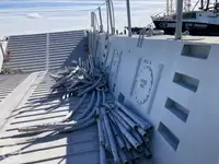 Kapal pendarat, tank untuk dijual