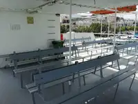 Kapal feri untuk dijual