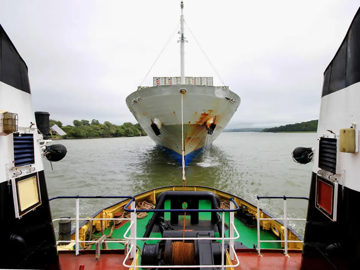 Kapal tunda untuk dijual