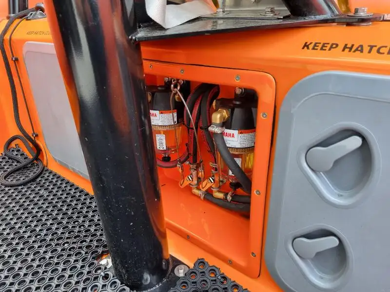 Kapal kontainer untuk dijual