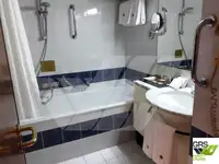 Kapal pesiar untuk dijual