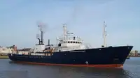Kapal survei dijual