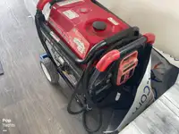 Katamaran untuk dijual