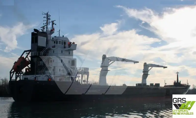 Kapal pengangkut barang curah untuk dijual
