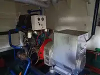 Kapal pendarat, tank untuk dijual