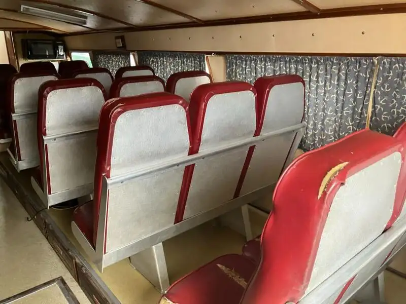 Kapal kru untuk dijual