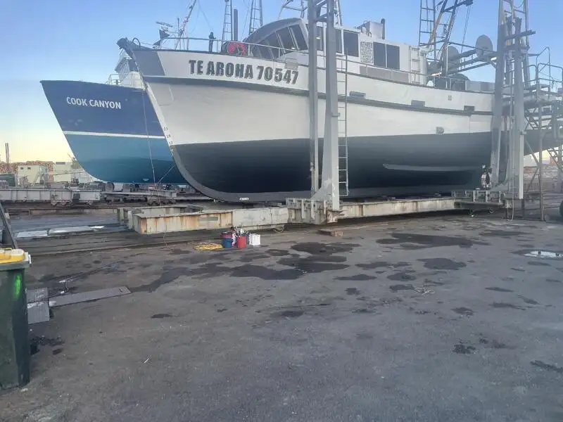Kapal pukat untuk dijual