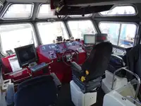Kapal kru untuk dijual