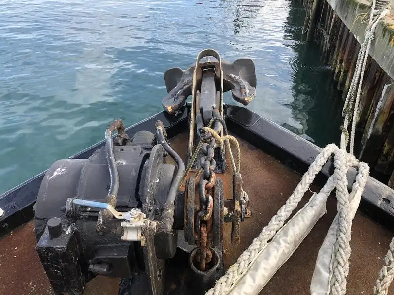 Kapal keruk untuk dijual