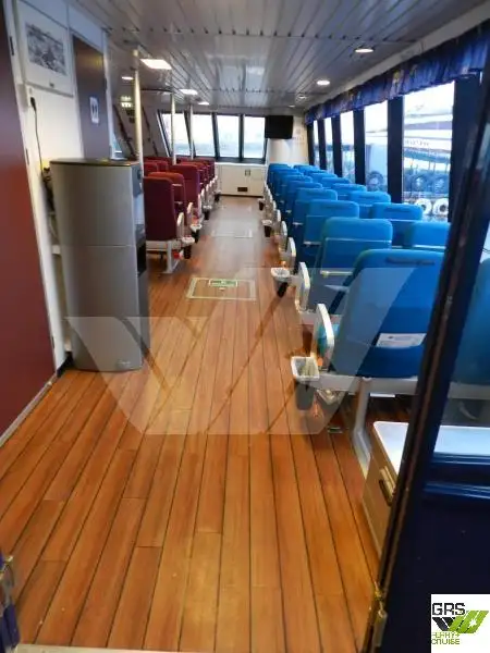Kapal pesiar untuk dijual