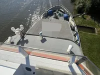 Kapal patroli untuk dijual