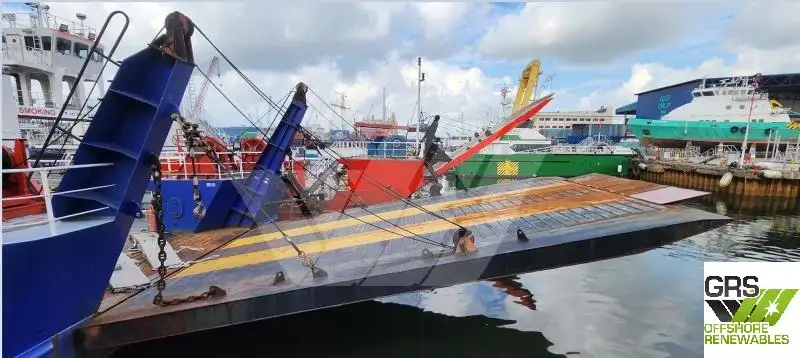 Kapal pendarat, tank untuk dijual