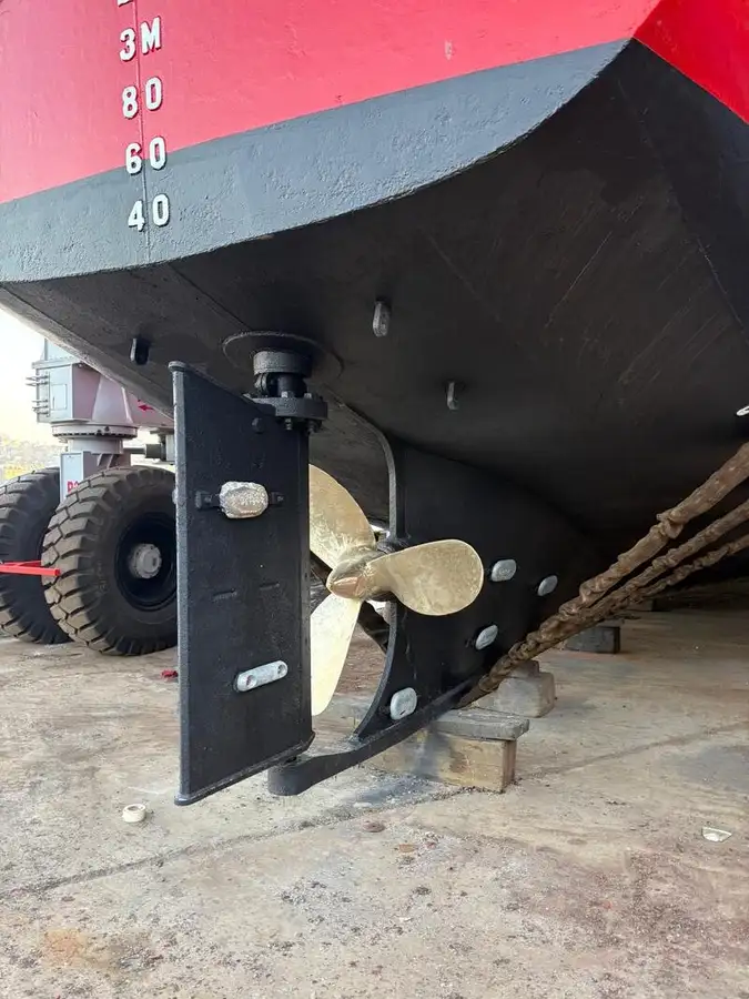 Kapal survei untuk dijual