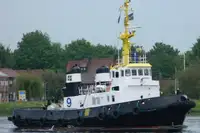 Kapal penarik dijual