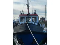 Kapal patroli untuk dijual