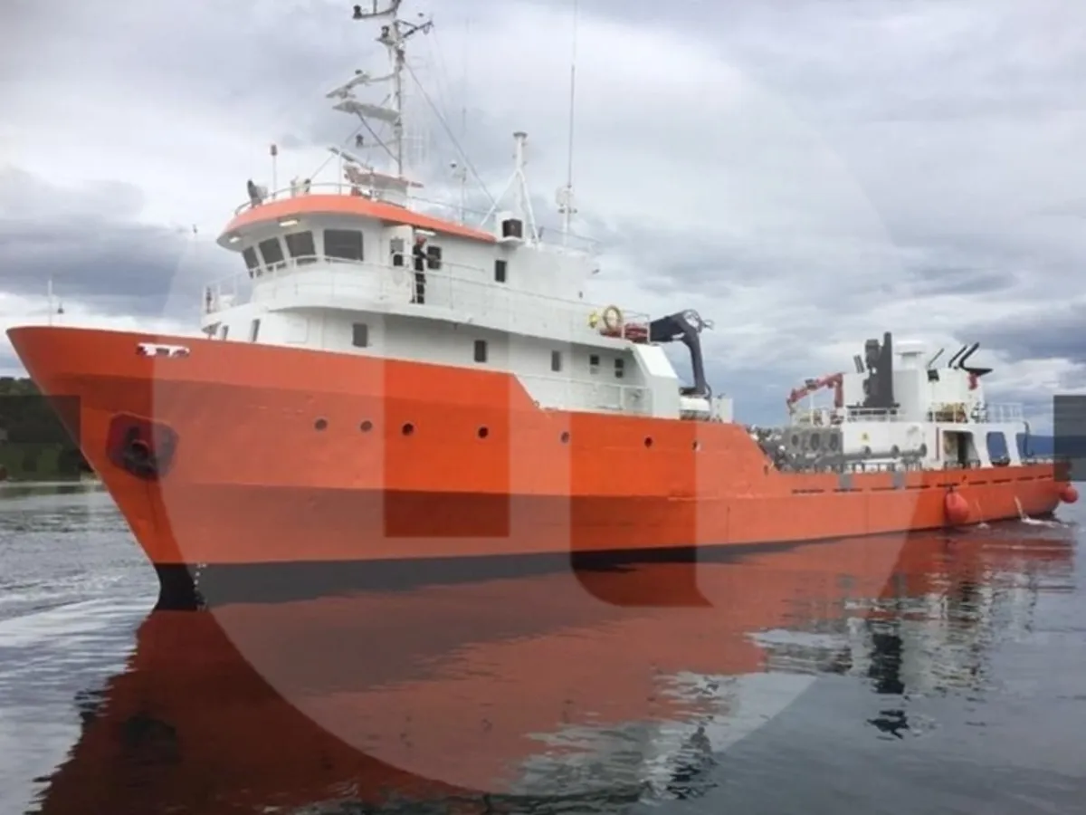 Kapal survei untuk dijual
