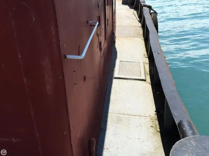 Kapal tunda untuk dijual